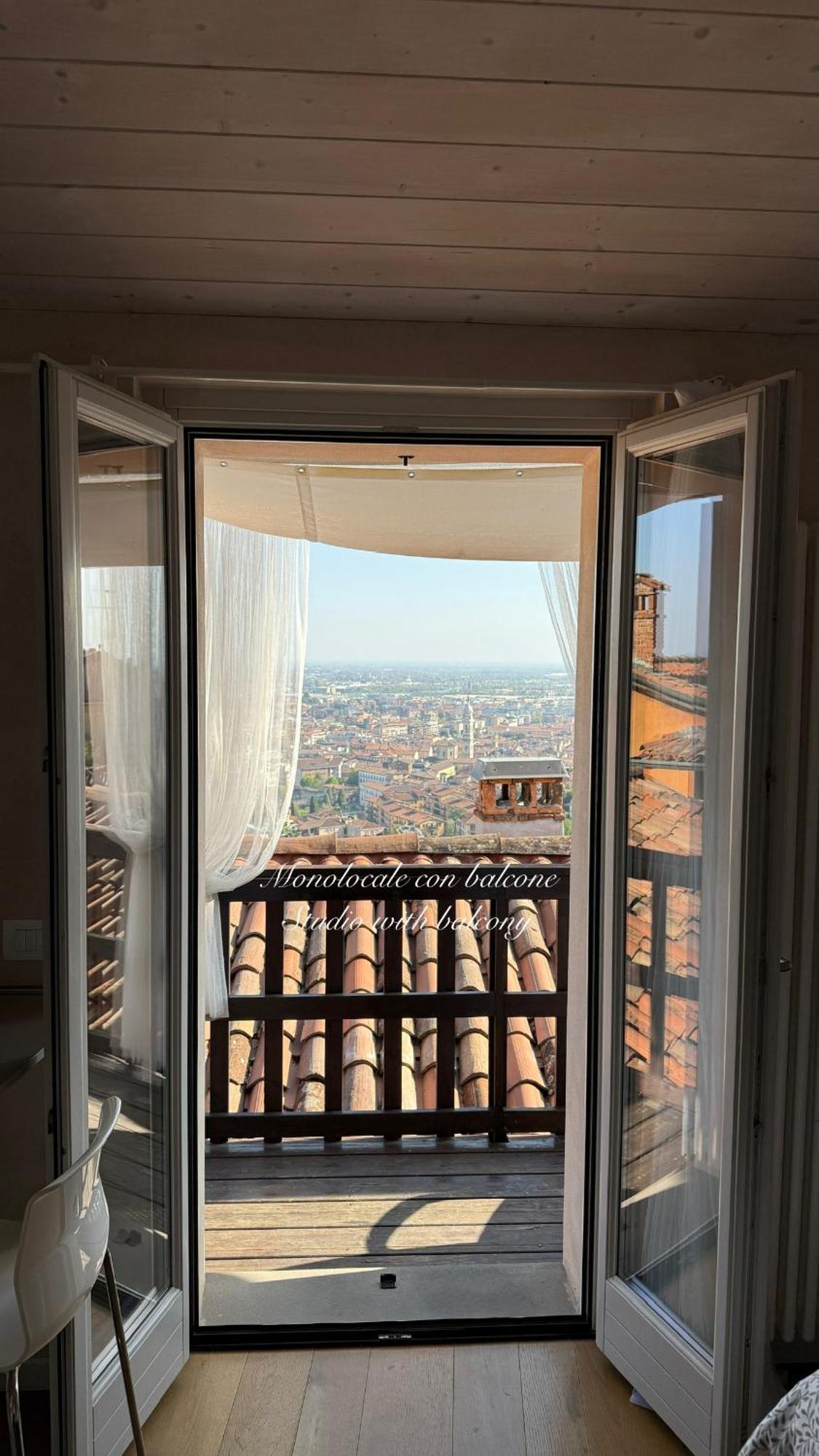 Livinn Bergamo La Mansardina1 E La Mansardina2 Exteriér fotografie